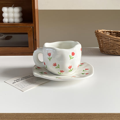 Handgemachte Keramik im Floral Design