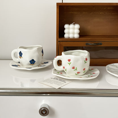 Handgemachte Keramik im Floral Design