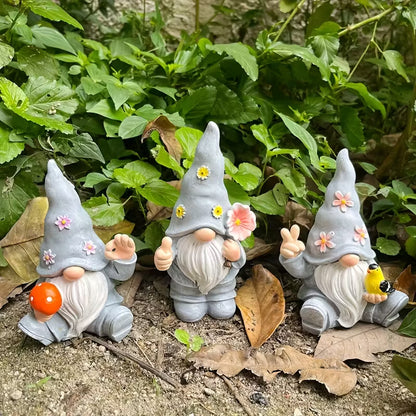 Die Stillen Drei – Handgegossene Gartenzwerge