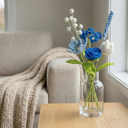 Mariannes Handgehäkelter Blumenstrauß