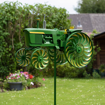 Helmuts handgemachtes Traktor-Windspiel